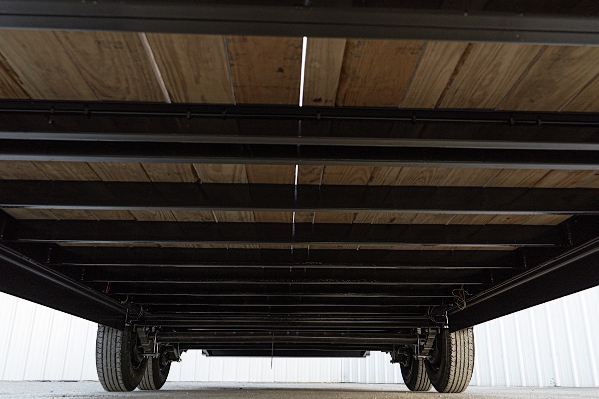 PJ Trailers 24'x83" Gooseneck 6" Channel Equipment Trailer (CC) - Image 14