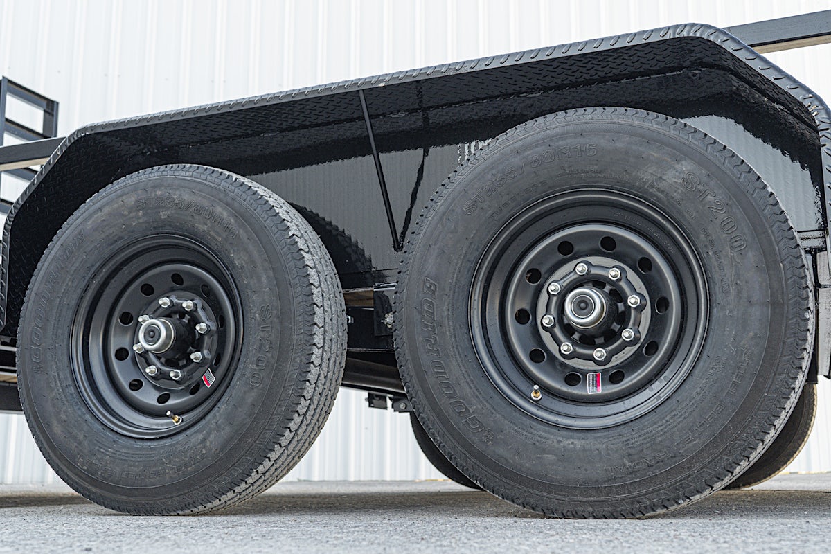 PJ Trailers 24'x83" Gooseneck 6" Channel Equipment Trailer (CC) - Image 15