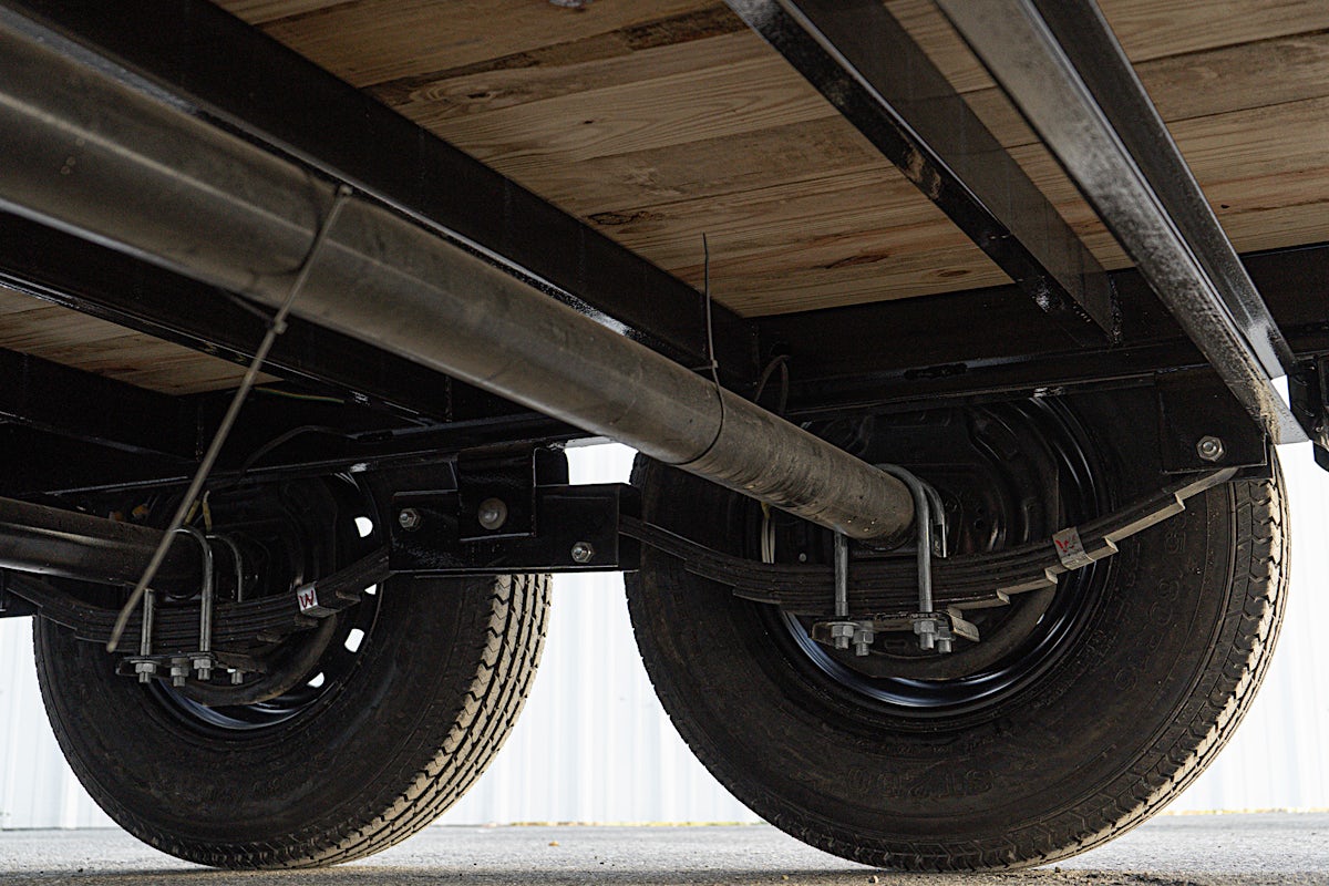 PJ Trailers 24'x83" Gooseneck 6" Channel Equipment Trailer (CC) - Image 16