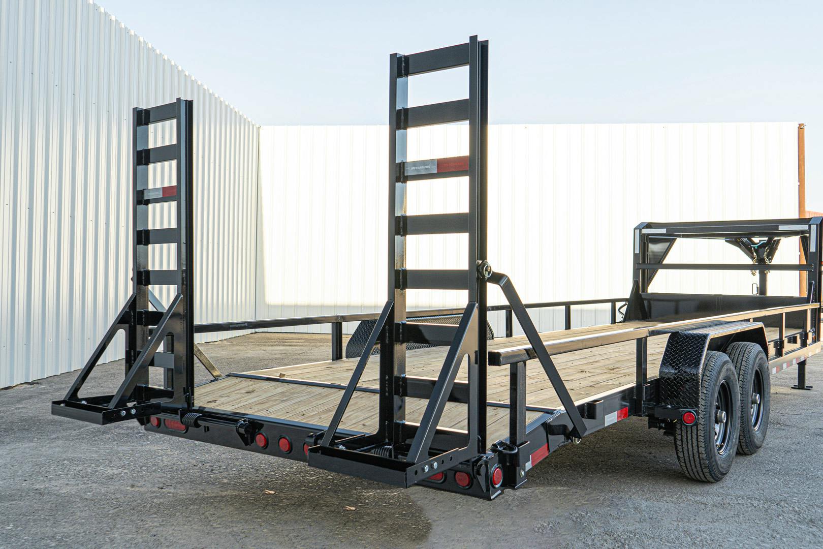 PJ Trailers 24'x83" Gooseneck 6" Channel Equipment Trailer (CC) - Image 19