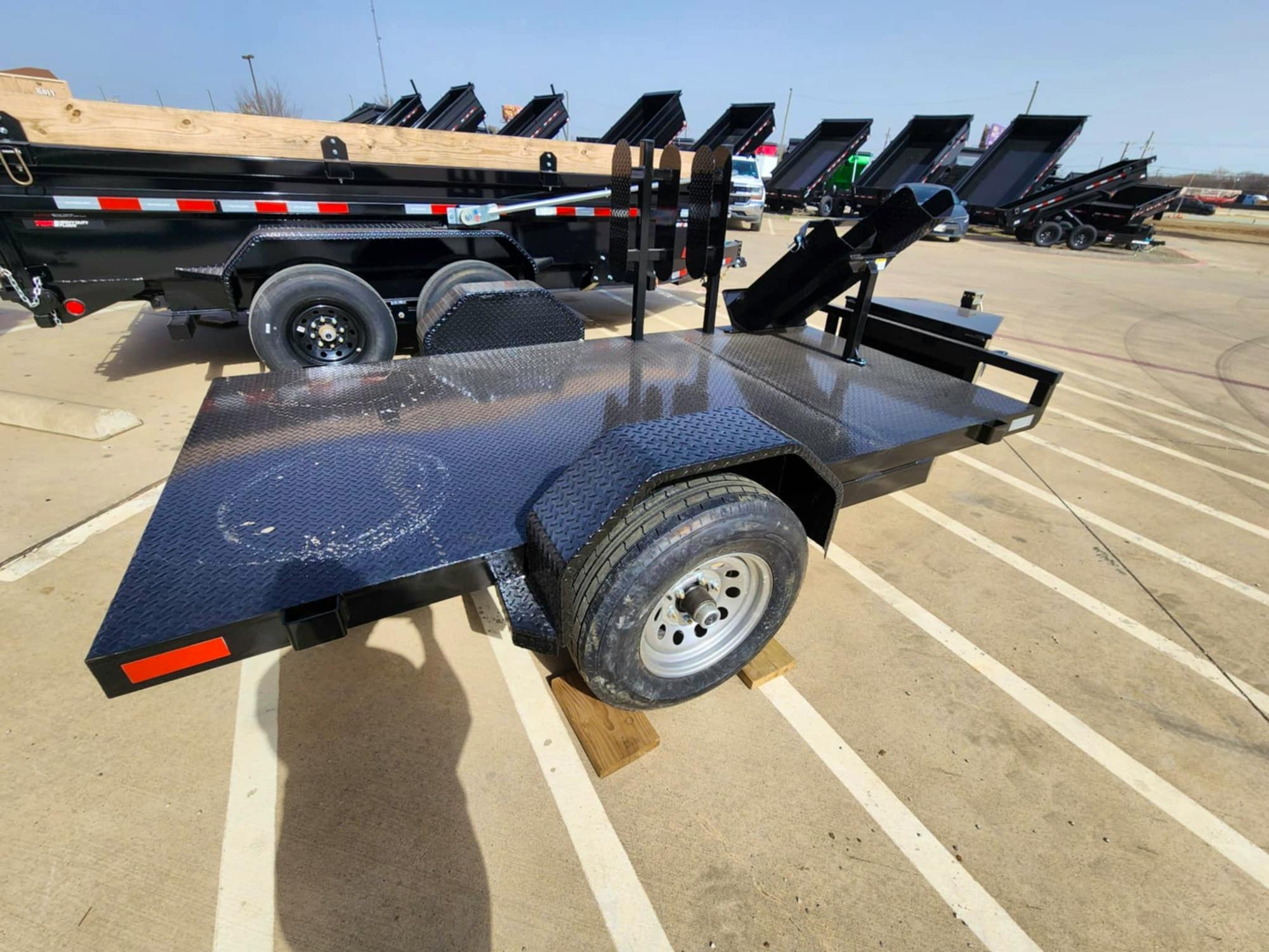 AT Trailers 5'x10' Welding Trailer (SW) - Image 3