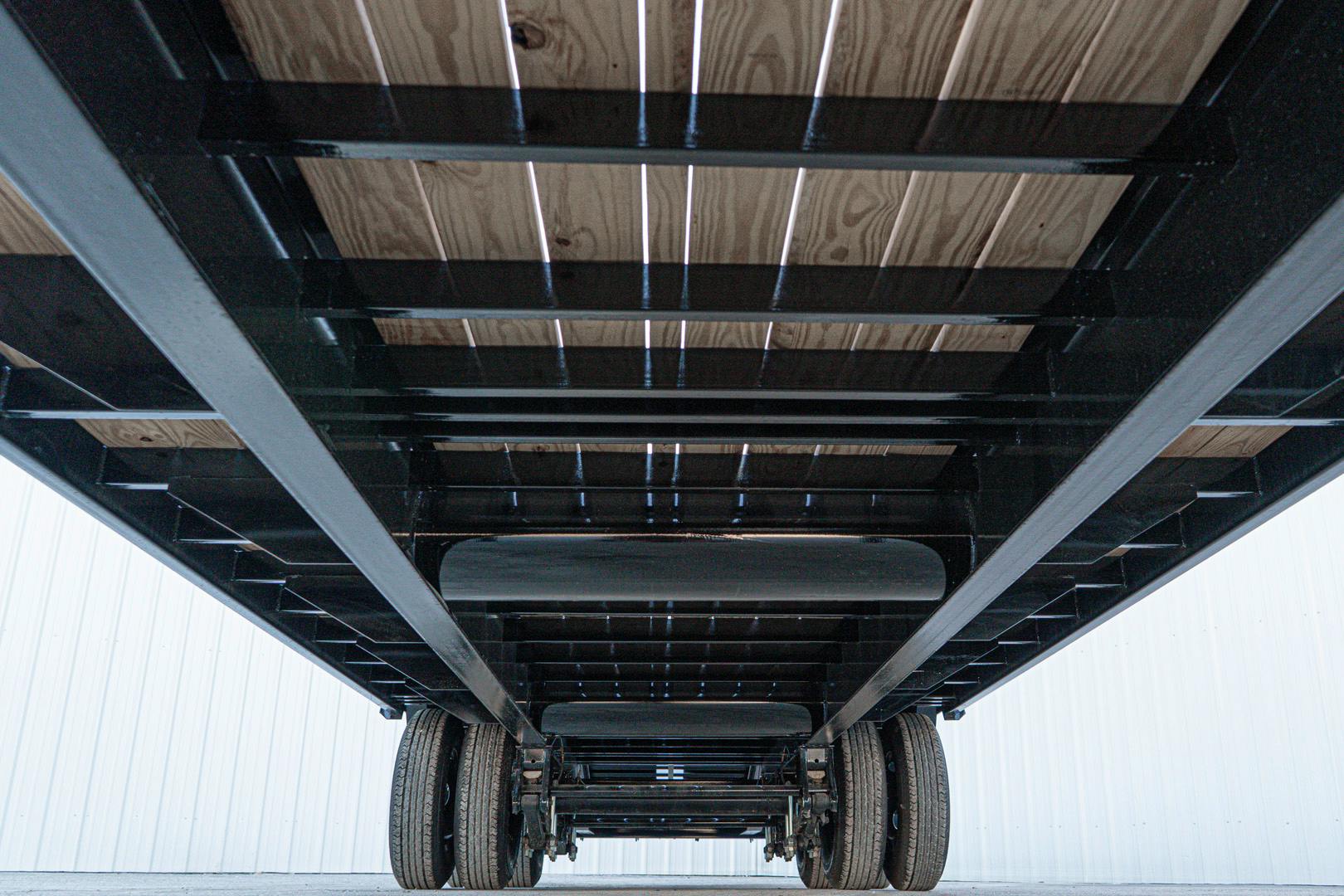 PJ Trailers 32'x102" Gooseneck Low Pro Flatbed Trailer w/ Duals (LD) - Image 19