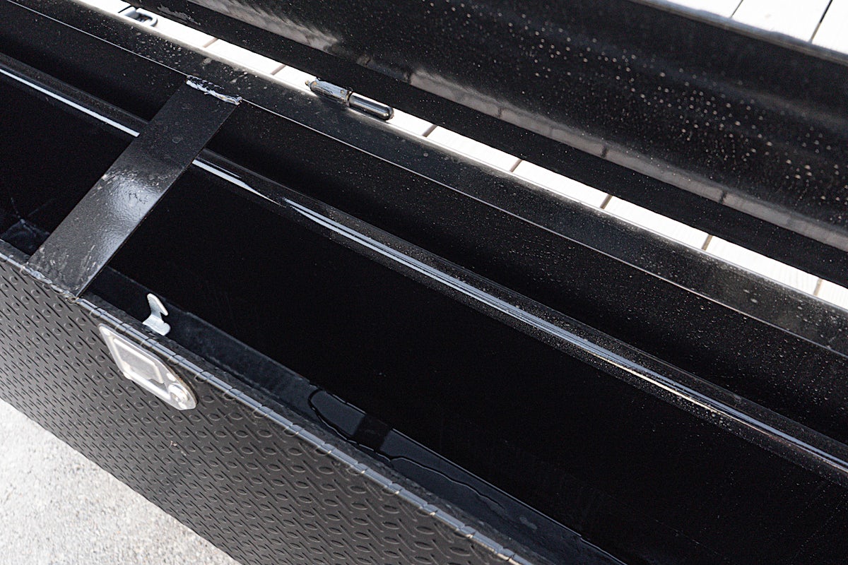 PJ Trailers 24'x82" Gooseneck 6" Channel Equipment Gravity Tilt Trailer (T6) - Image 12