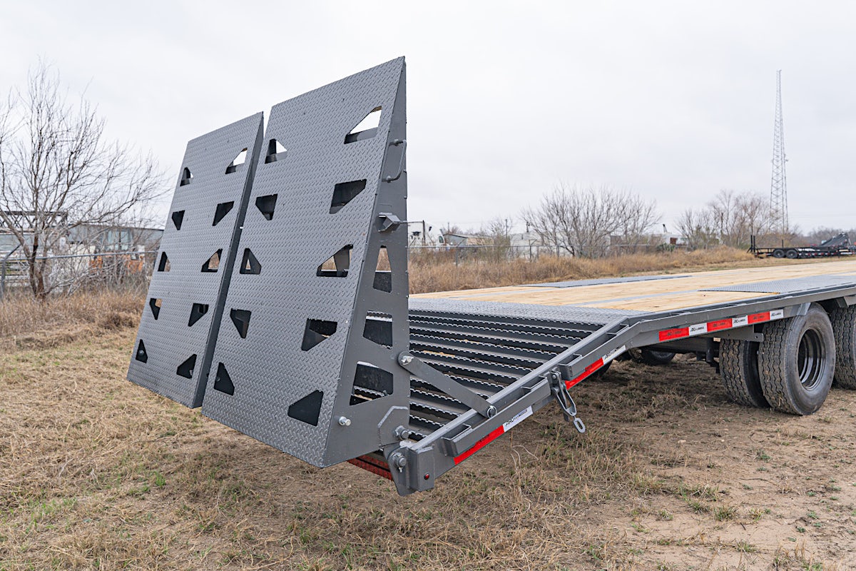 ARC Trailers 40'x102" 20k Gooseneck Flatbed Trailer w/ Duals (GDD) - Image 12