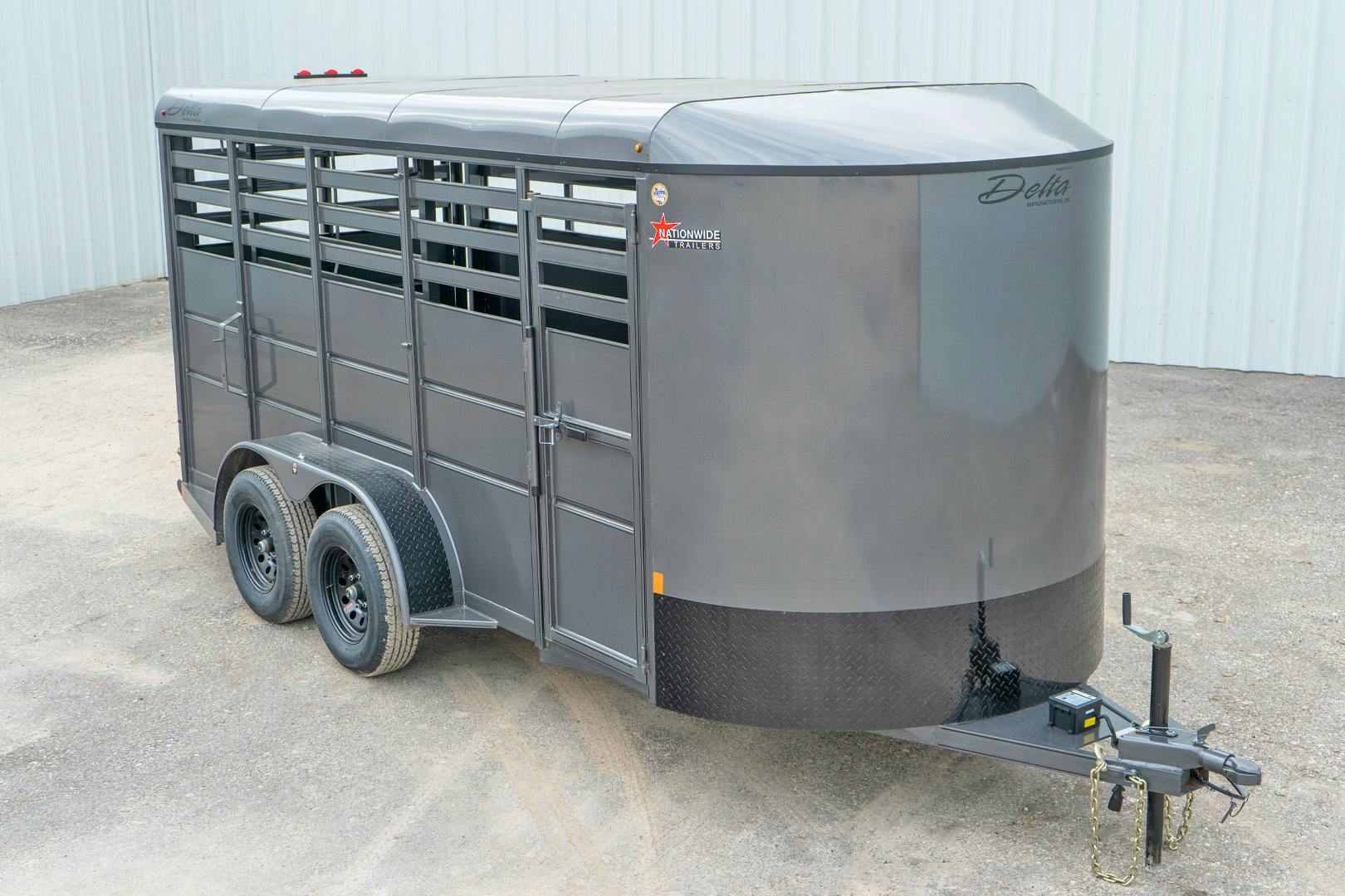Delta 16' Livestock Trailer w/ Tandem Axle (RL) - Image 1