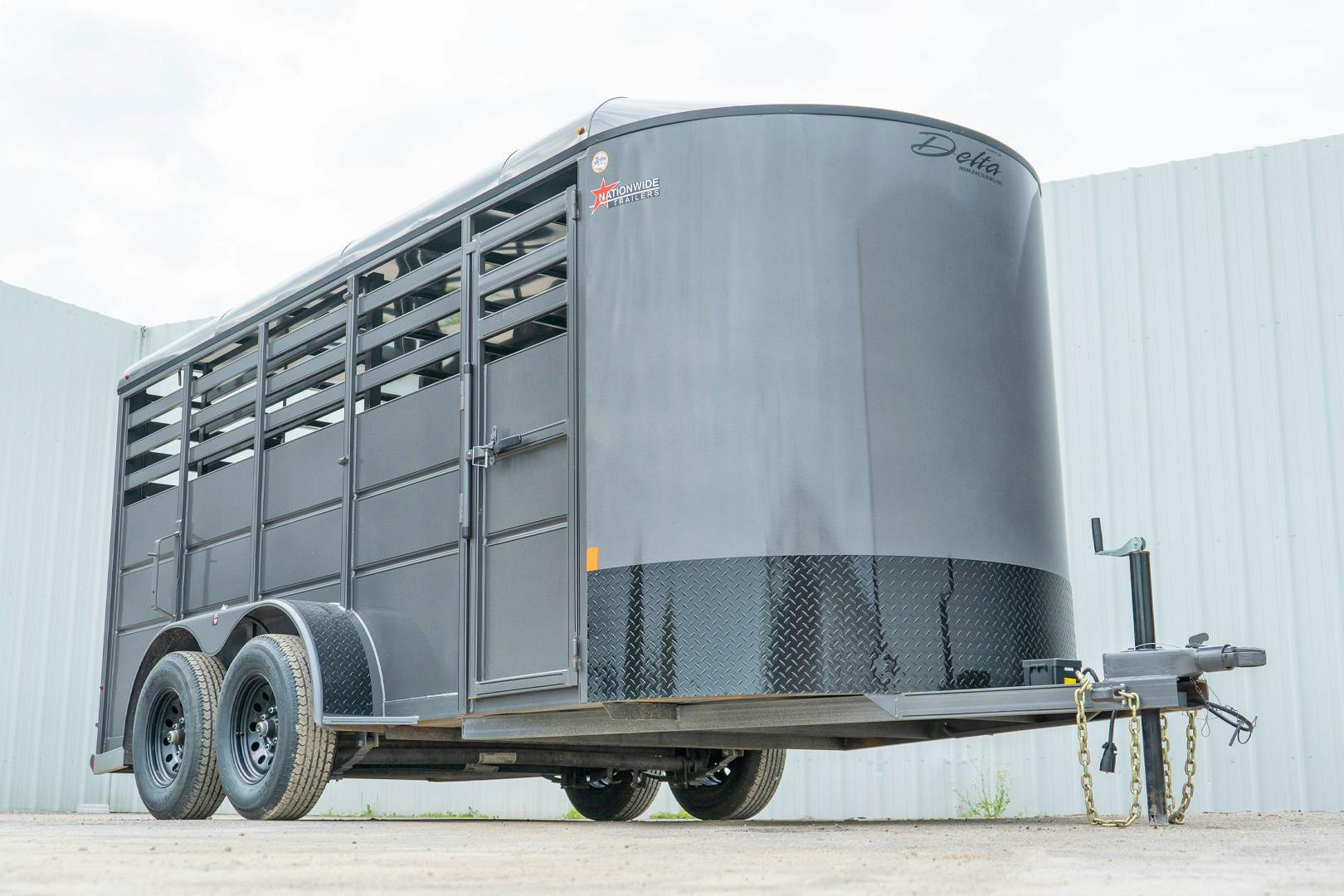 Delta 16' Livestock Trailer w/ Tandem Axle (RL) - Image 3