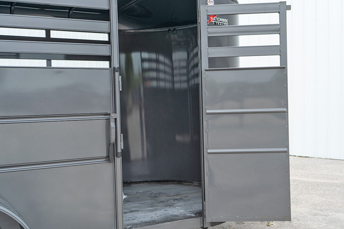 Delta 16' Livestock Trailer w/ Tandem Axle (RL) - Image 7