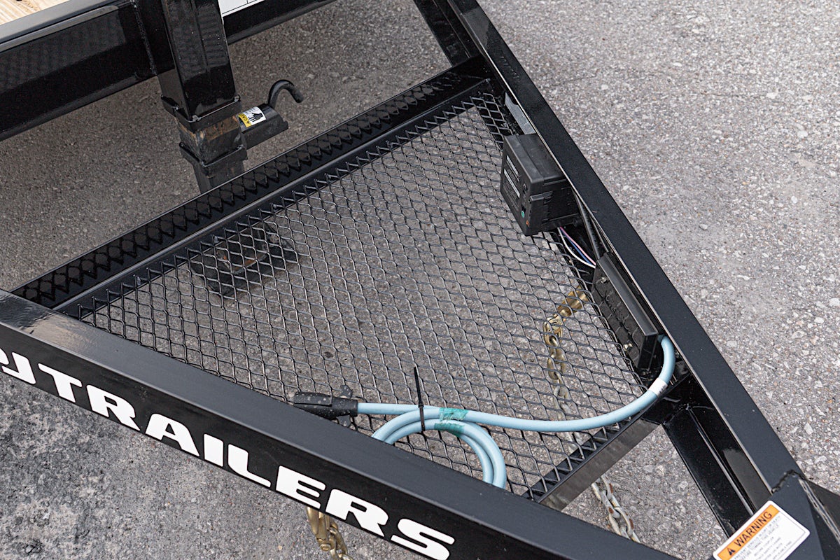 PJ Trailers 20'x82" 6" Channel Hydraulic Equipment Gravity Tilt Trailer (TJ) - Image 8