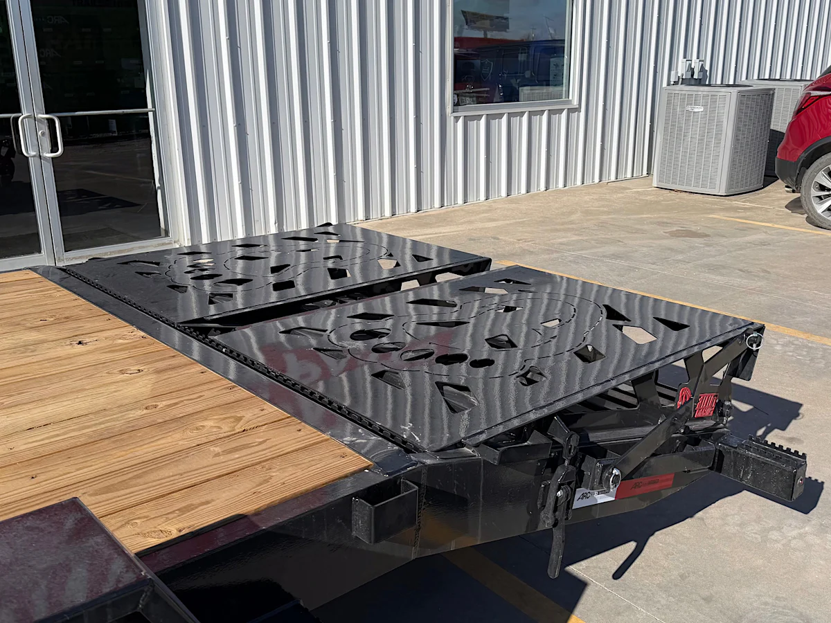 ARC Trailers 22'x83" HD Equipment Trailer w/ 4' Dovetail & Bigfoot Ramps (BEQ) - Stock #81075 - Image 5 of 8 ARC Trailers 22'x83" HD Equipment Trailer w/ 4' Dovetail & Bigfoot Ramps (BEQ) - Stock #81075 - Image 5 of 8