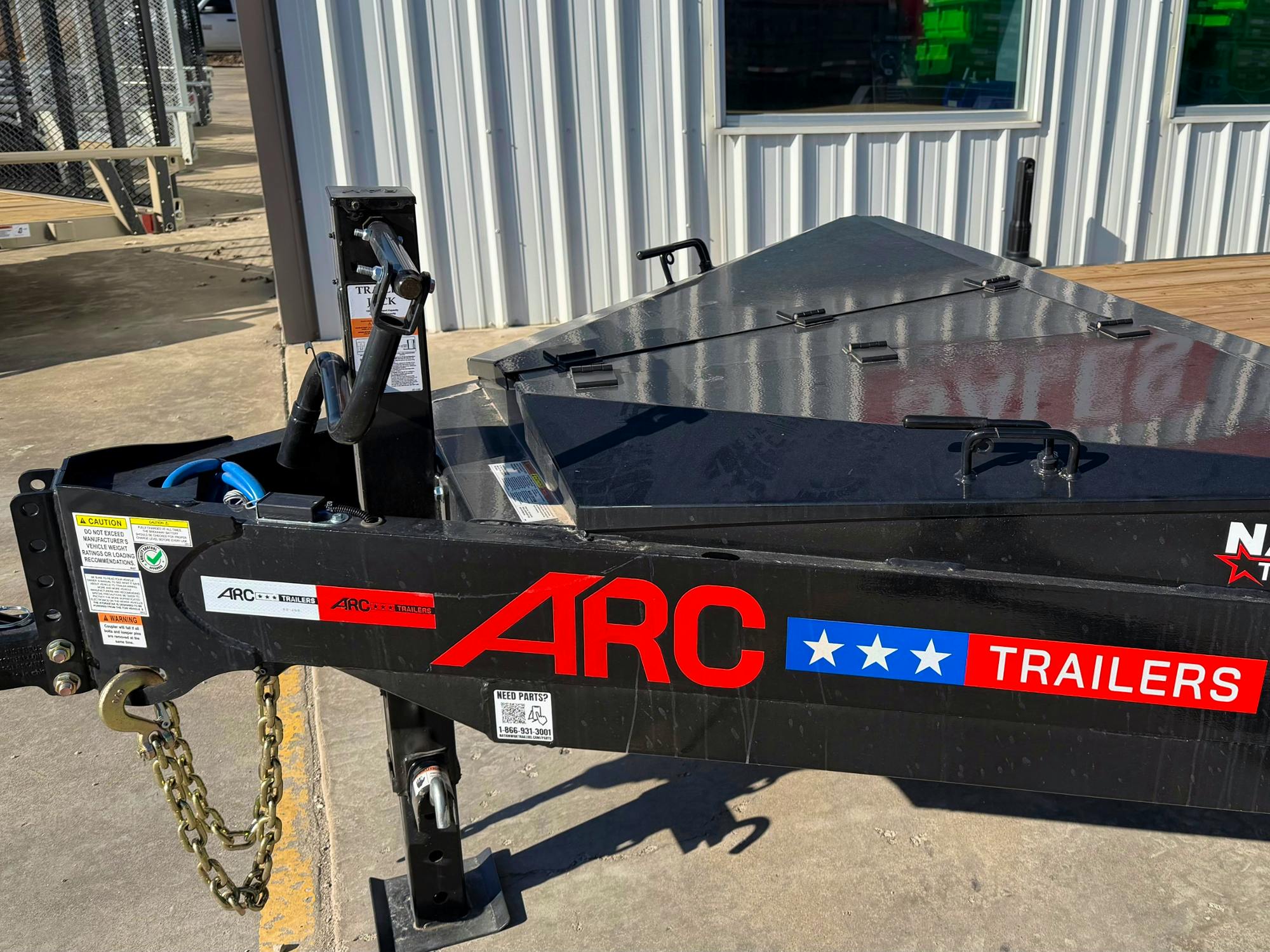 ARC Trailers 22'x83" HD Equipment Trailer w/ 4' Dovetail & Bigfoot Ramps (BEQ) - Stock #81075 - Image 7 of 8