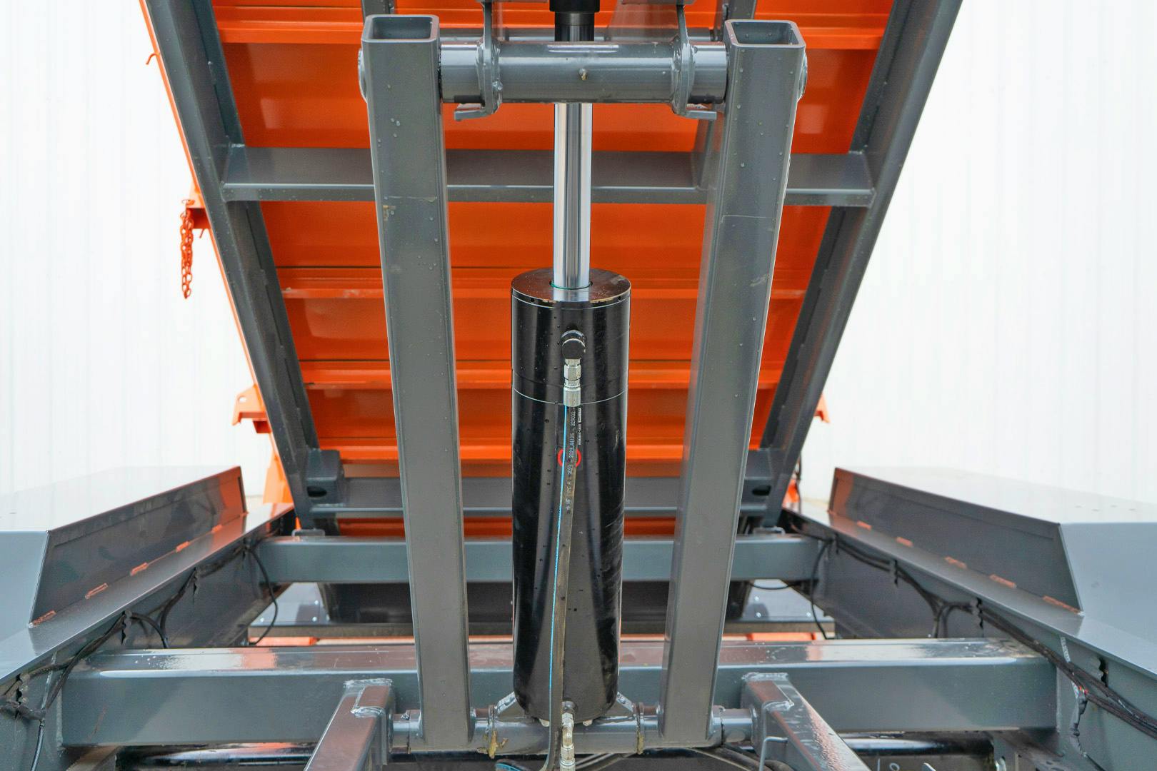 ARC Trailers 14' 20K HD Roll Off Dump Trailer (GRX) - Stock #81200 - Image 5 of 13