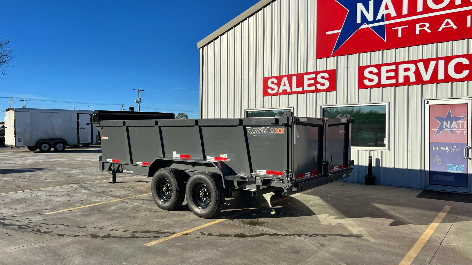 RawMaxx 16'x83" LPX Telescopic Dump Trailer (LPX) - Image 3