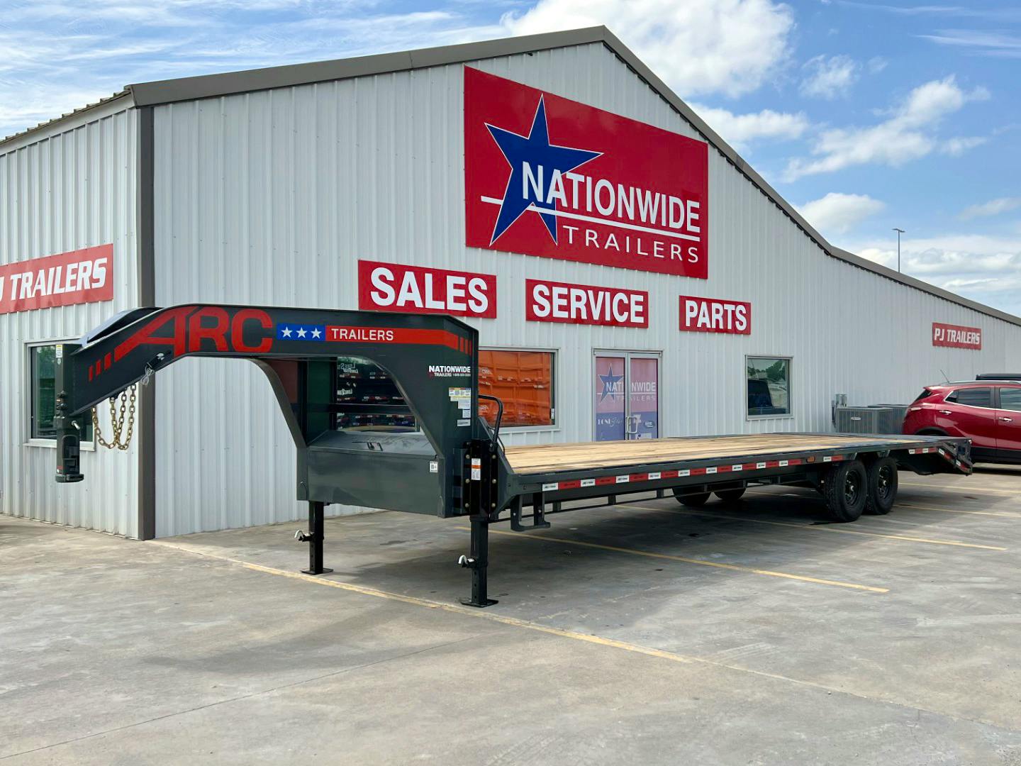 ARC Trailers 32'x102" 18K Gooseneck Flatbed Trailer w/ 5ft Dovetail (GDS) - Stock #81934 - Image 1 of 6