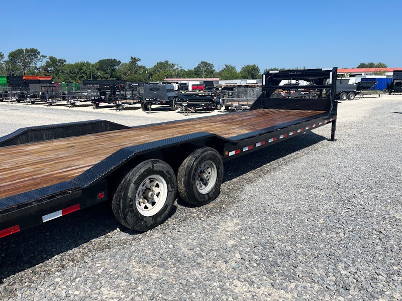 Load Trail 27 5 USED Gooseneck Equipment Trailer