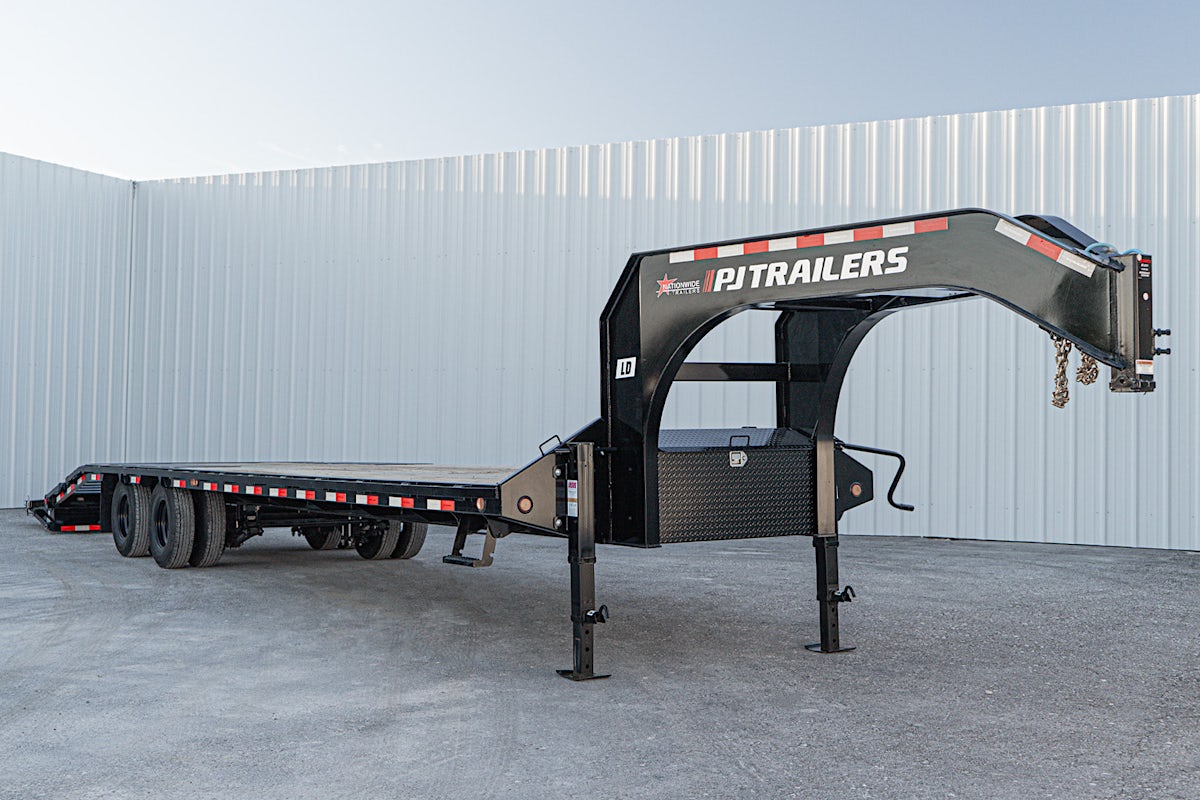 PJ Trailers 32'x102" Gooseneck Low Pro Flatbed Trailer w/ Duals (LD) - Image 6