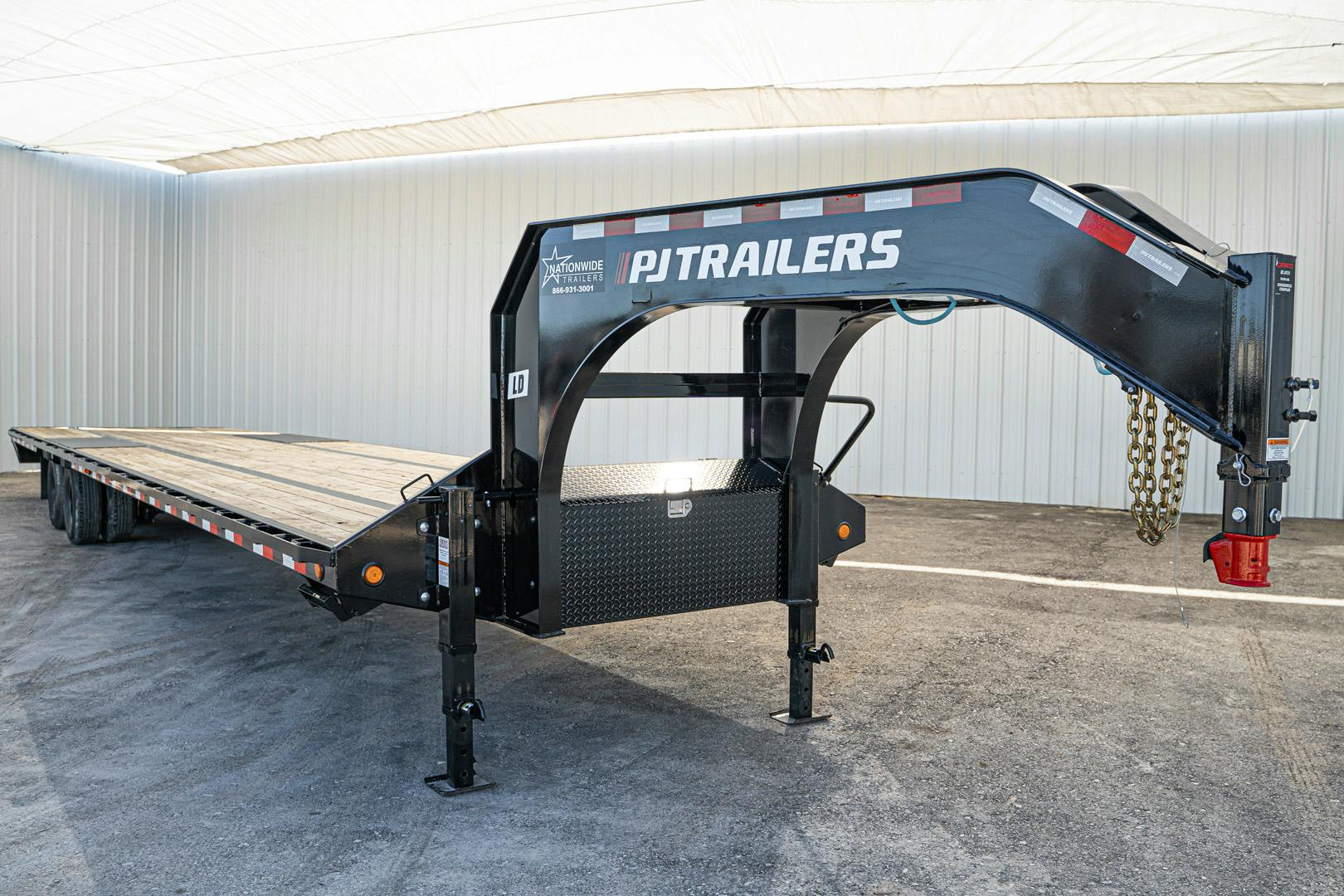 PJ Trailers 40'x102" Gooseneck Low Pro Flatbed Trailer w/ Duals (LD) - Image 2