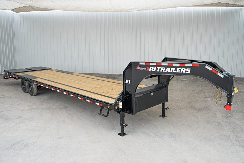 PJ Trailers 30ftx102in Gooseneck Low Pro Flatbed Trailer w  Singles  LS