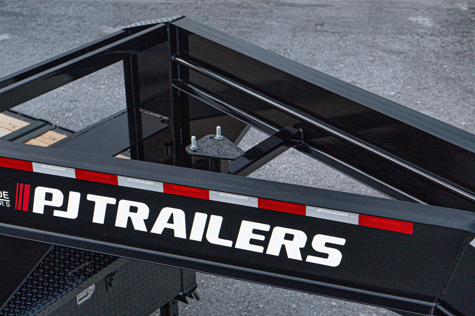 PJ Trailers 26'x102" Gooseneck Deckover Power Tilt Trailer (T8) - Image 6