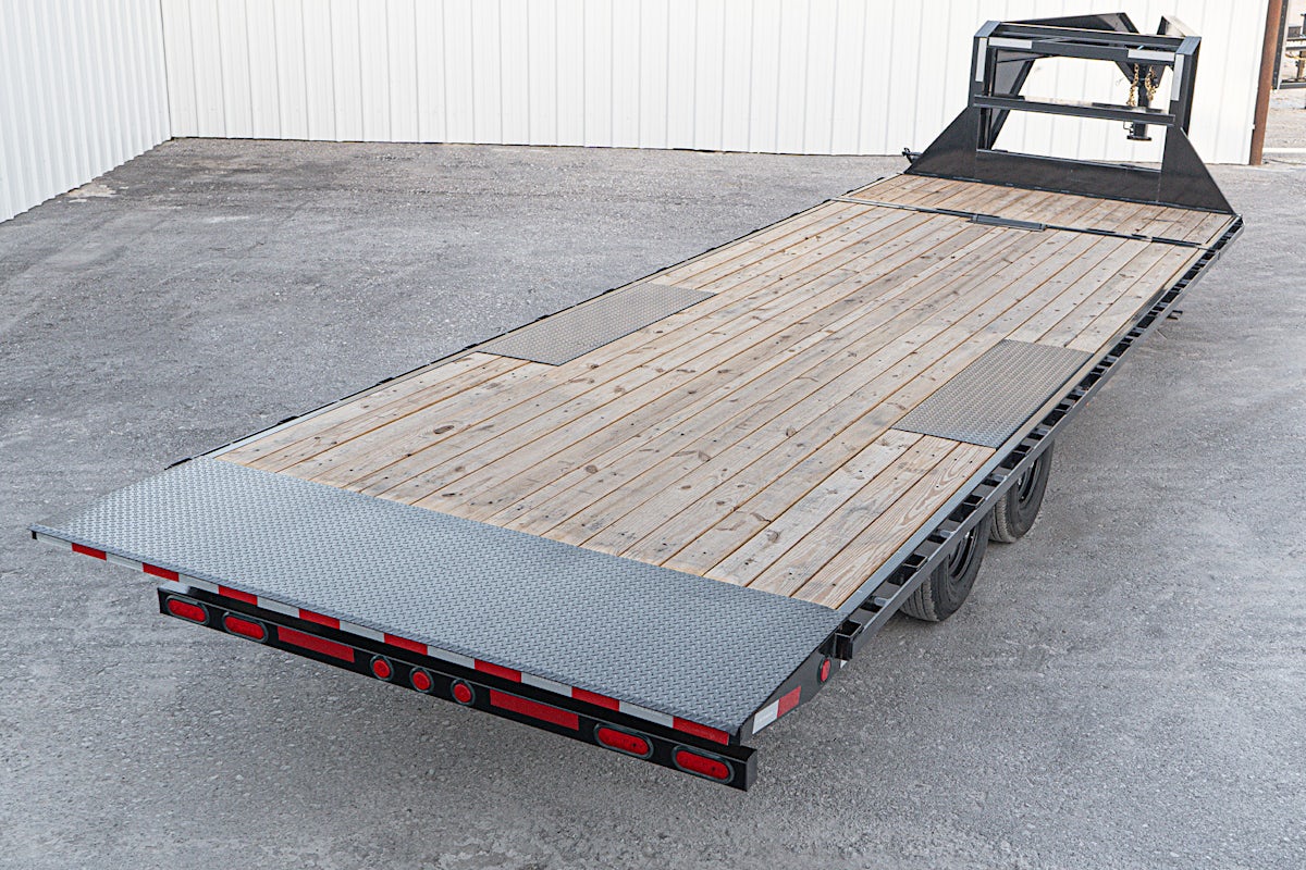 PJ Trailers 26'x102" Gooseneck Deckover Power Tilt Trailer (T8) - Image 20