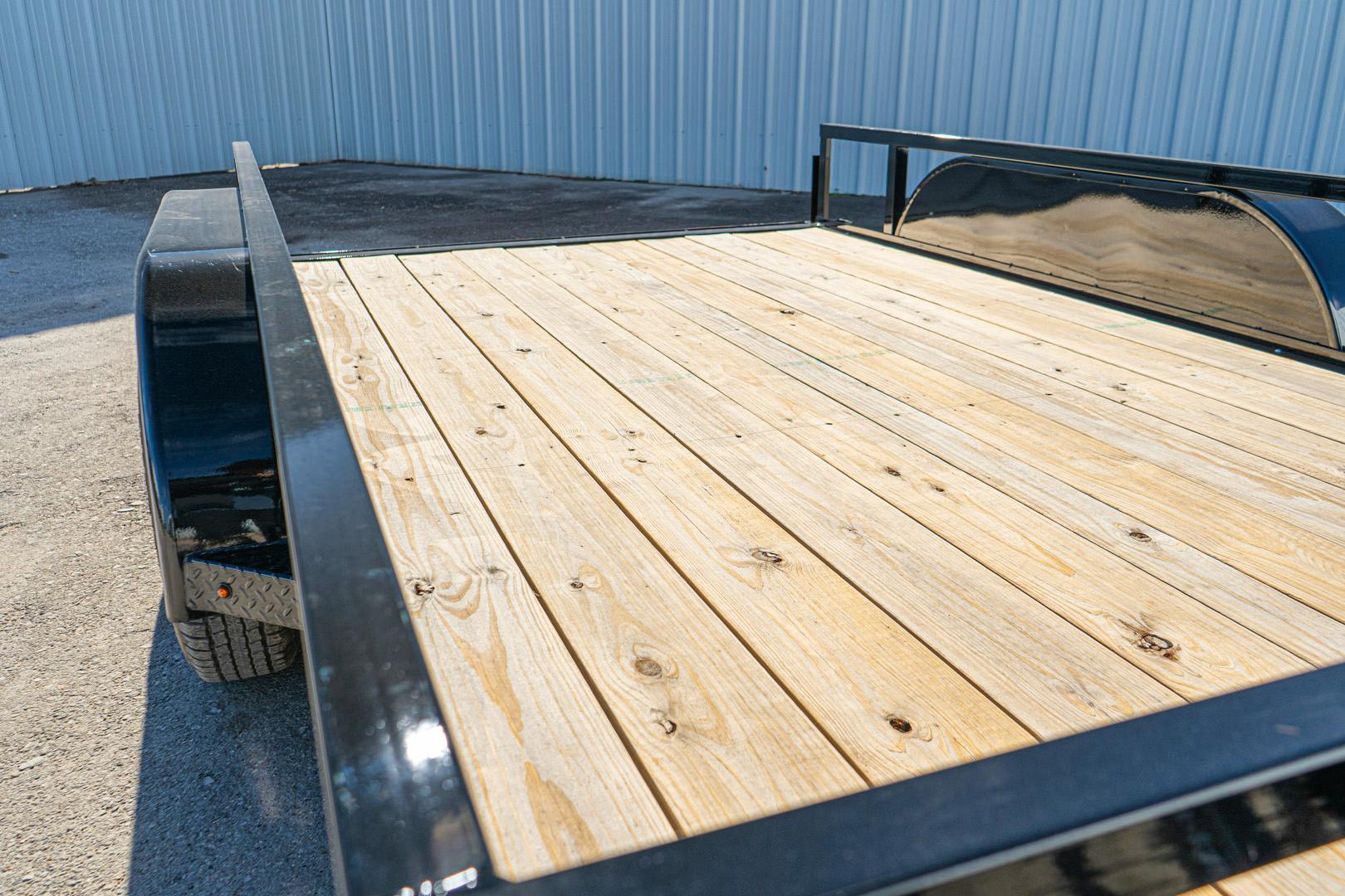 X-ON 12'x83" Utility Trailer w/ Slide-In Ramps (U2) - Image 7