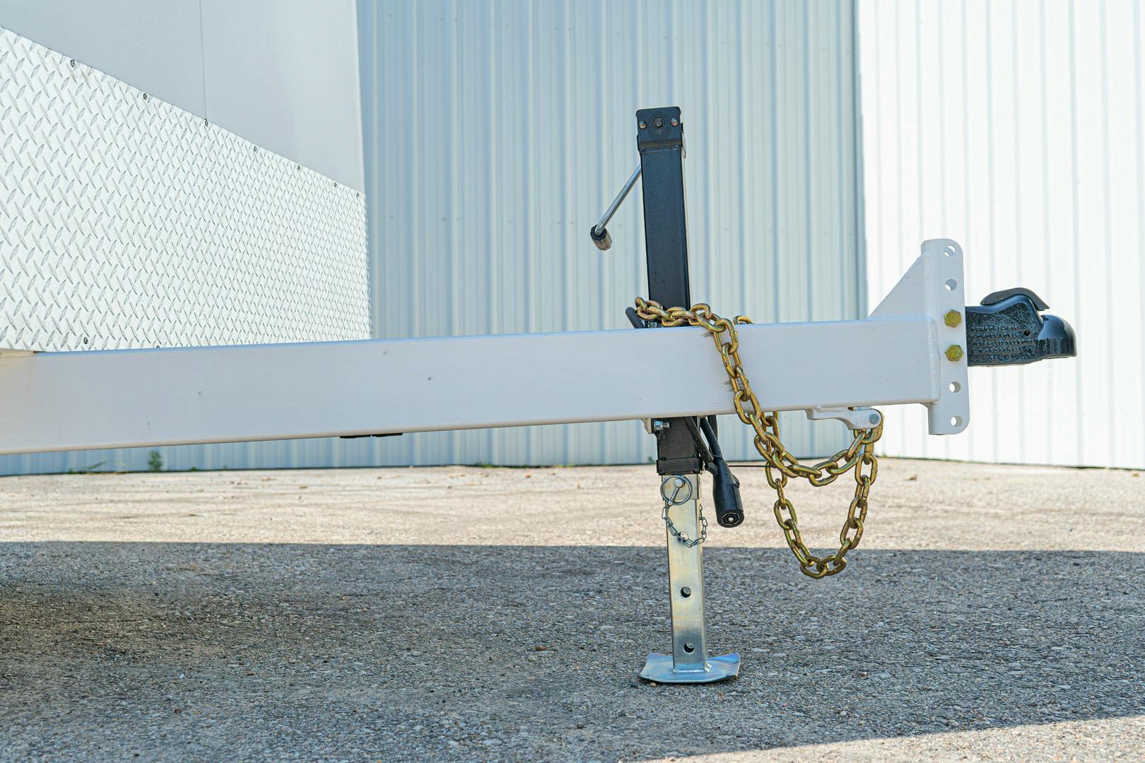 LoneStar 6.5'x20' 14k Steel Enclosed Cargo Trailer w/ Rear Barn Doors (C2) - Image 4