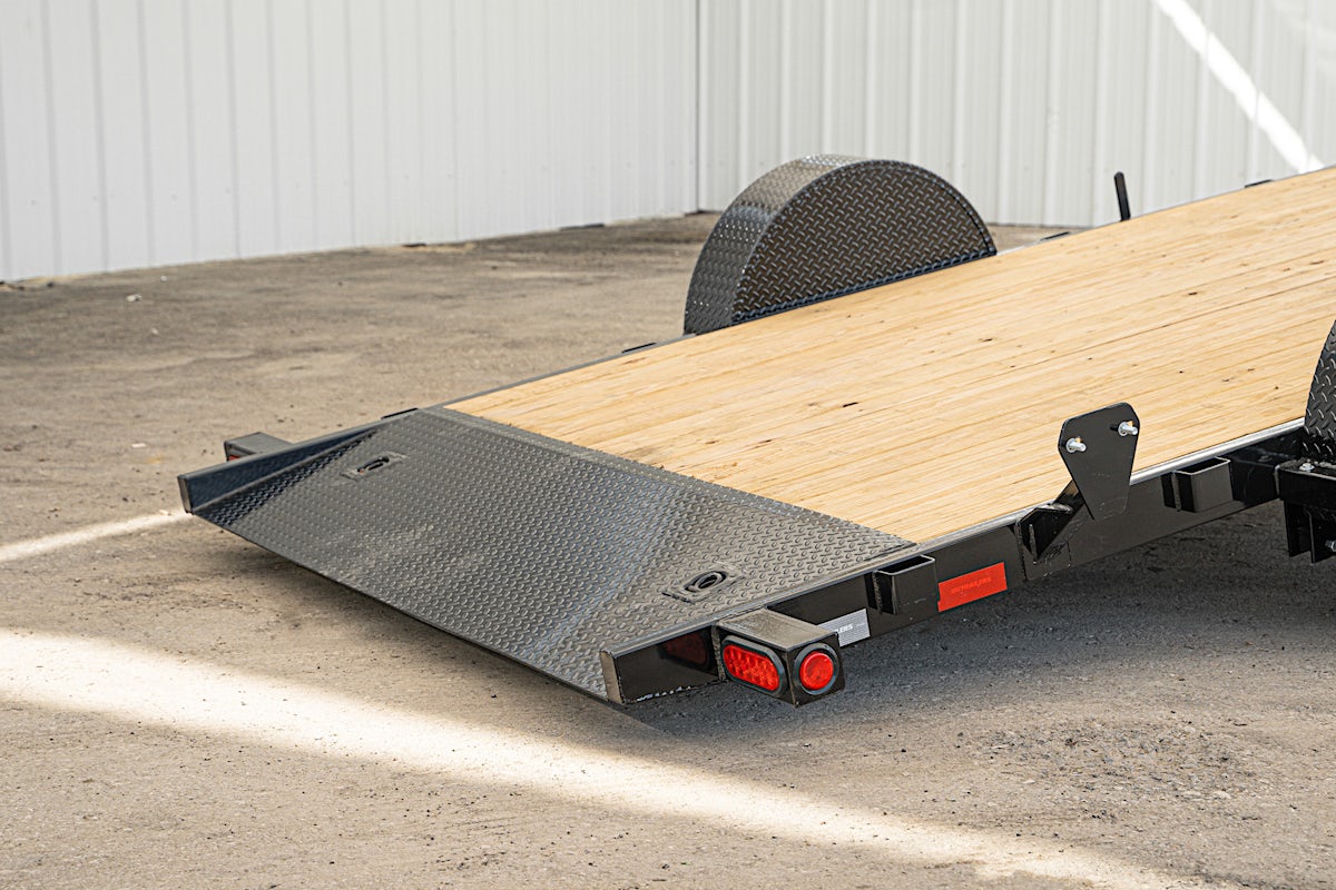 PJ Trailers 13'x81" Single Axle Hydraulic Gravity Tilt Trailer (T1) - Image 14