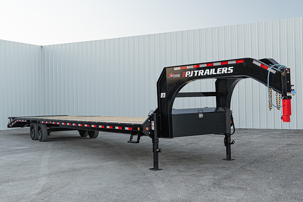 PJ Trailers 40'x102" 18k Gooseneck Flatbed Trailer w/ Singles (LX) - Image 4
