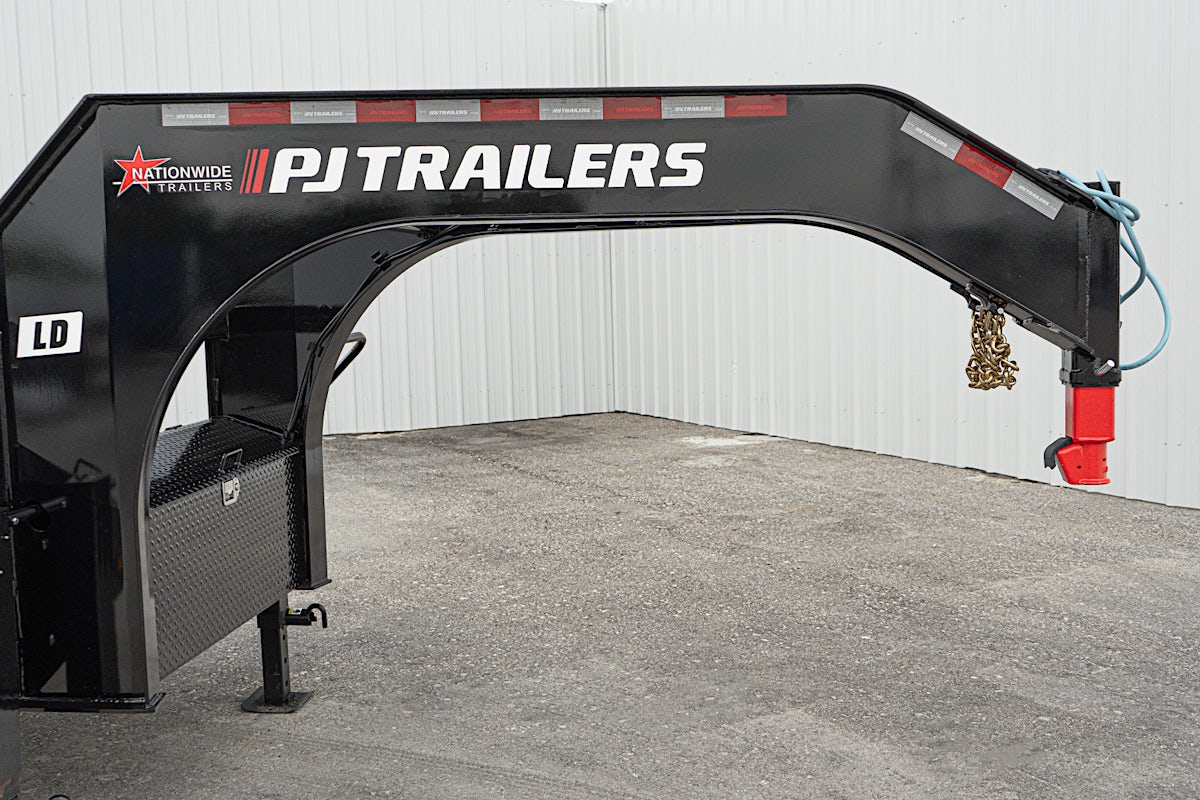 PJ Trailers 25'x102" Gooseneck Low Pro Flatbed Trailer w/ Duals (LD) - Image 12
