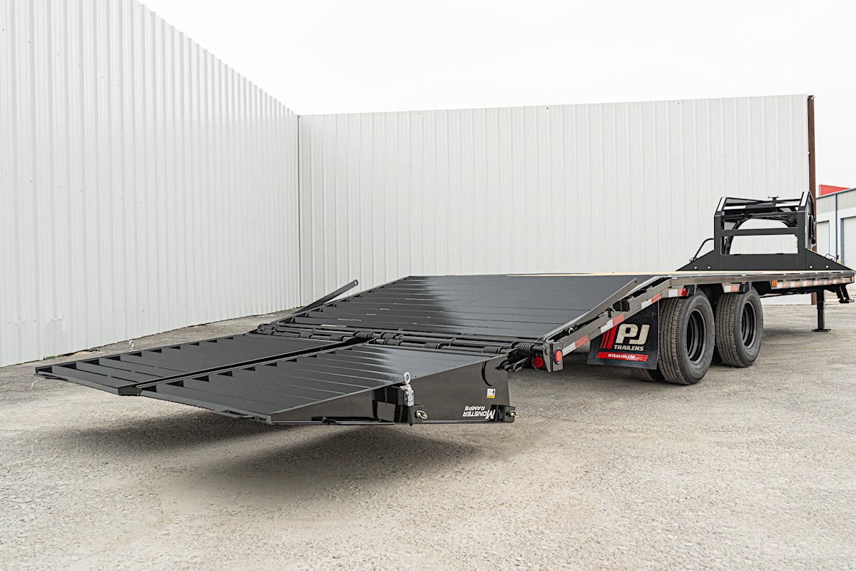 PJ Trailers 25'x102" Gooseneck Low Pro Flatbed Trailer w/ Duals (LD) - Image 28