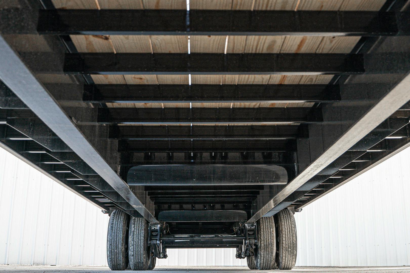 PJ Trailers 40'x102" Gooseneck Low Pro Flatbed Trailer w/ Duals (LD) - Image 11