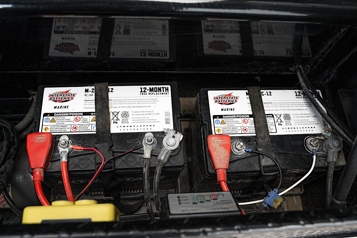 PJ Trailers 20'x96" Gooseneck Dual Dump Trailer w/ 4' Sides (DD) - Image 10