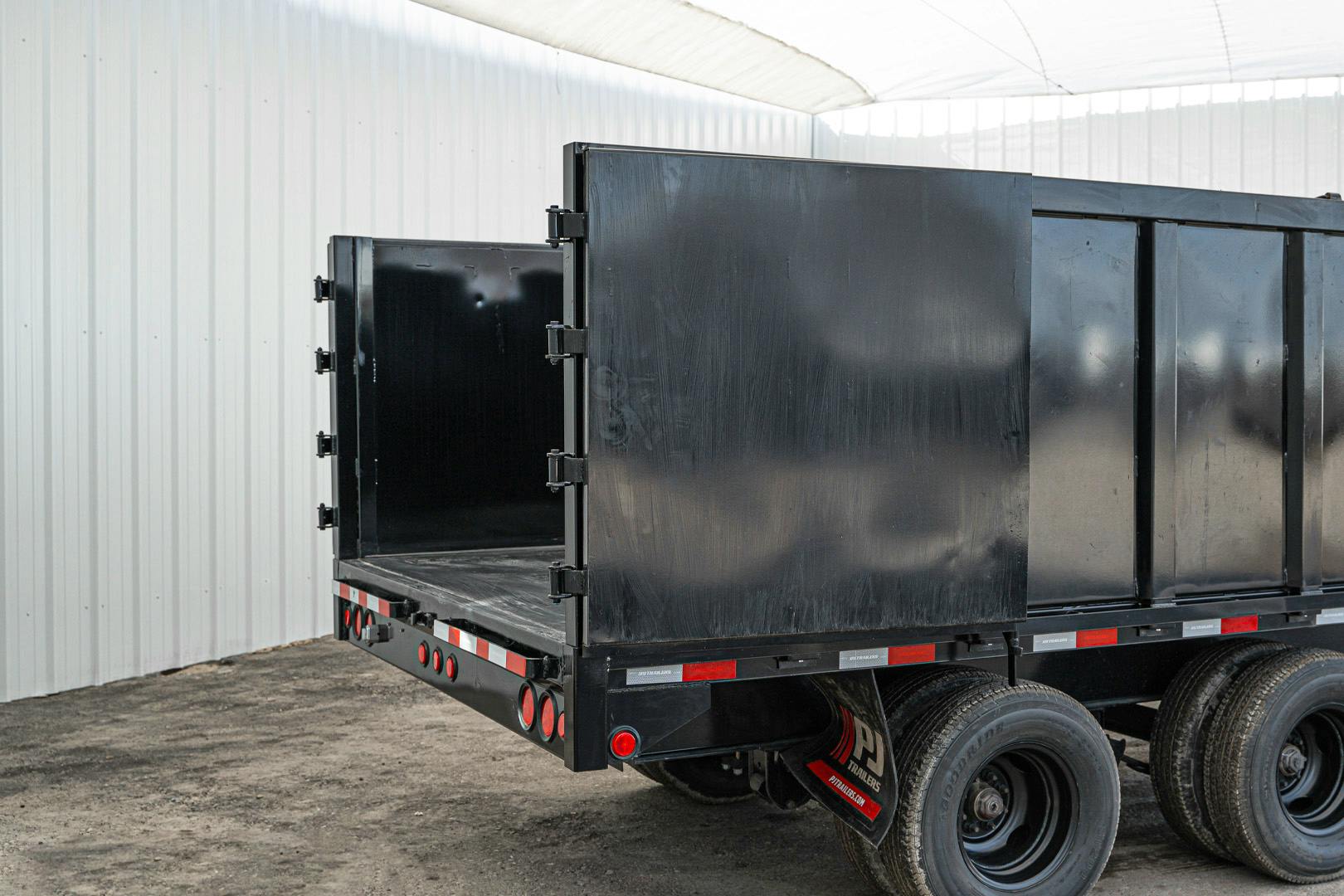 PJ Trailers 20'x96" Gooseneck Dual Dump Trailer w/ 4' Sides (DD) - Image 16