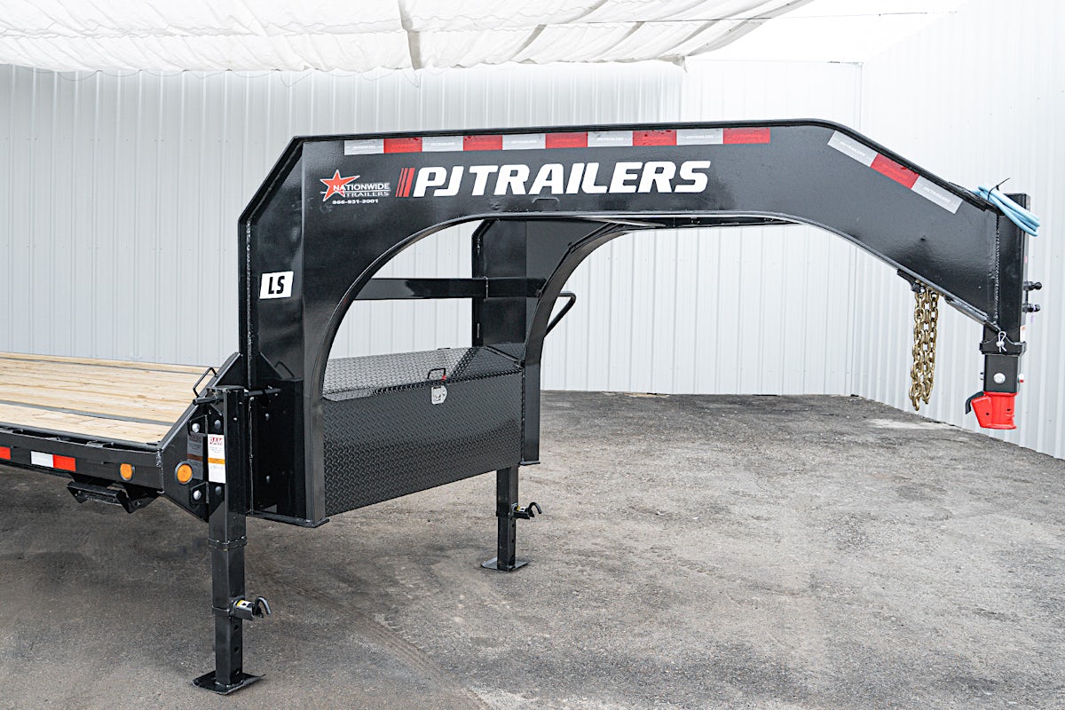 PJ Trailers 32'x102" Gooseneck Low Pro Flatbed Trailer w/ Singles (LS) - Image 4