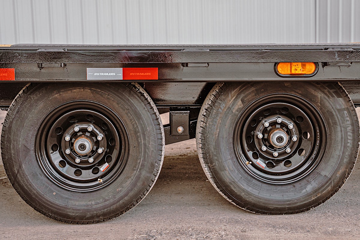 PJ Trailers 24'x102" 8" I-Beam Deckover Flatbed Trailer (F8) - Image 10