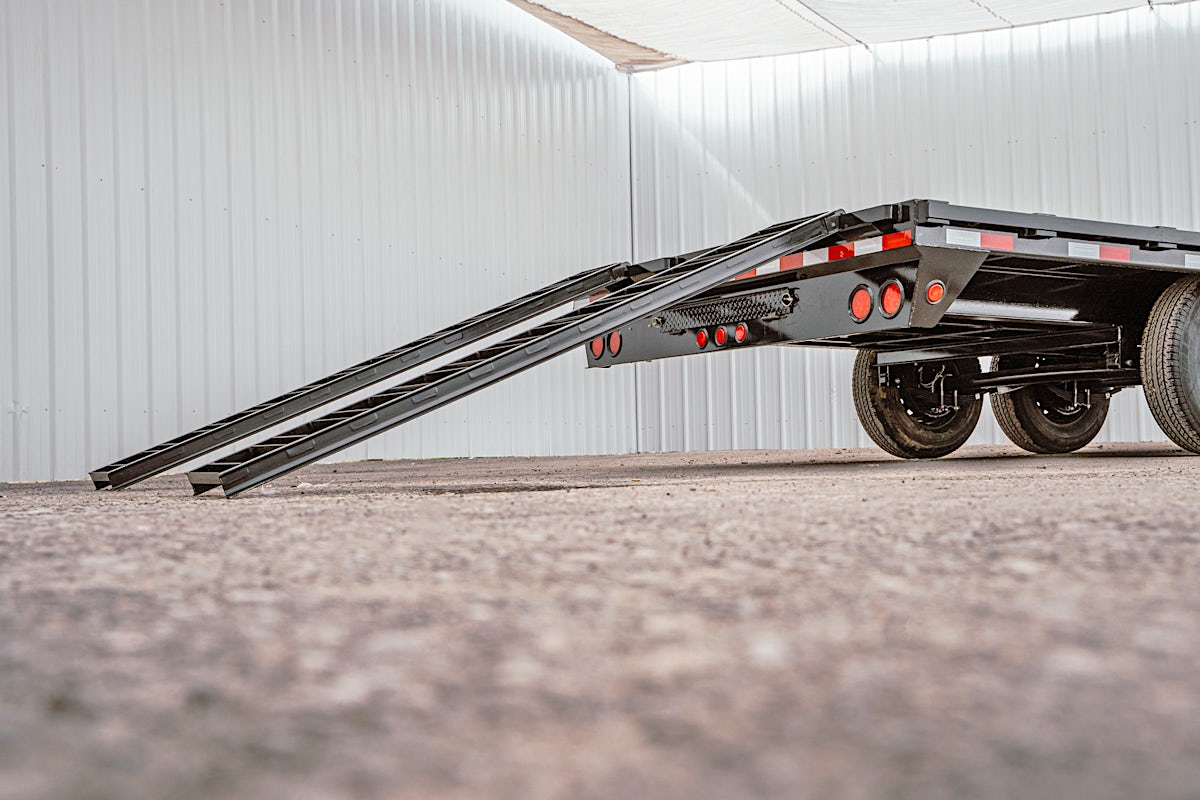 PJ Trailers 24'x102" 8" I-Beam Deckover Flatbed Trailer (F8) - Image 16