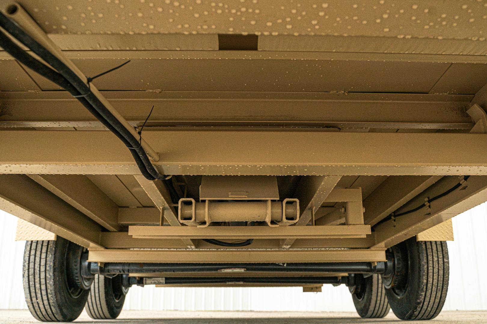 PJ Trailers 16'x83" Gooseneck HD Low Pro Dump Trailer w/ 3' Sides (DE) - Image 10