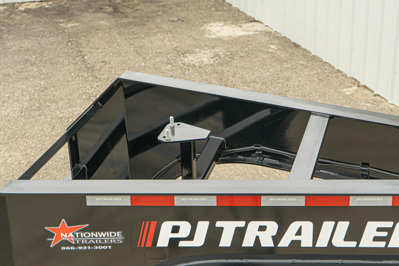 PJ Trailers 32'x102" Gooseneck Low Pro Flatbed Trailer w/ Duals (LD) - Image 6