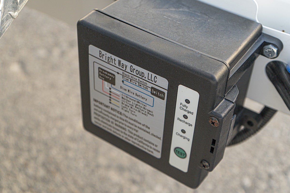 LoneStar 6.5'x16' 14k Steel Enclosed Cargo Trailer w/ Rear Barn Doors (C2) - Image 6