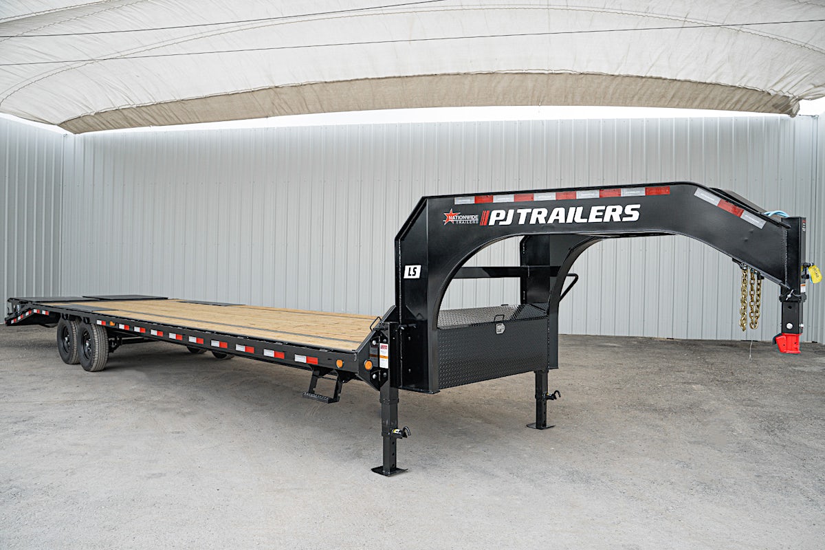 PJ Trailers 32'x102" Gooseneck Low Pro Flatbed Trailer w/ Singles (LS) - Image 2