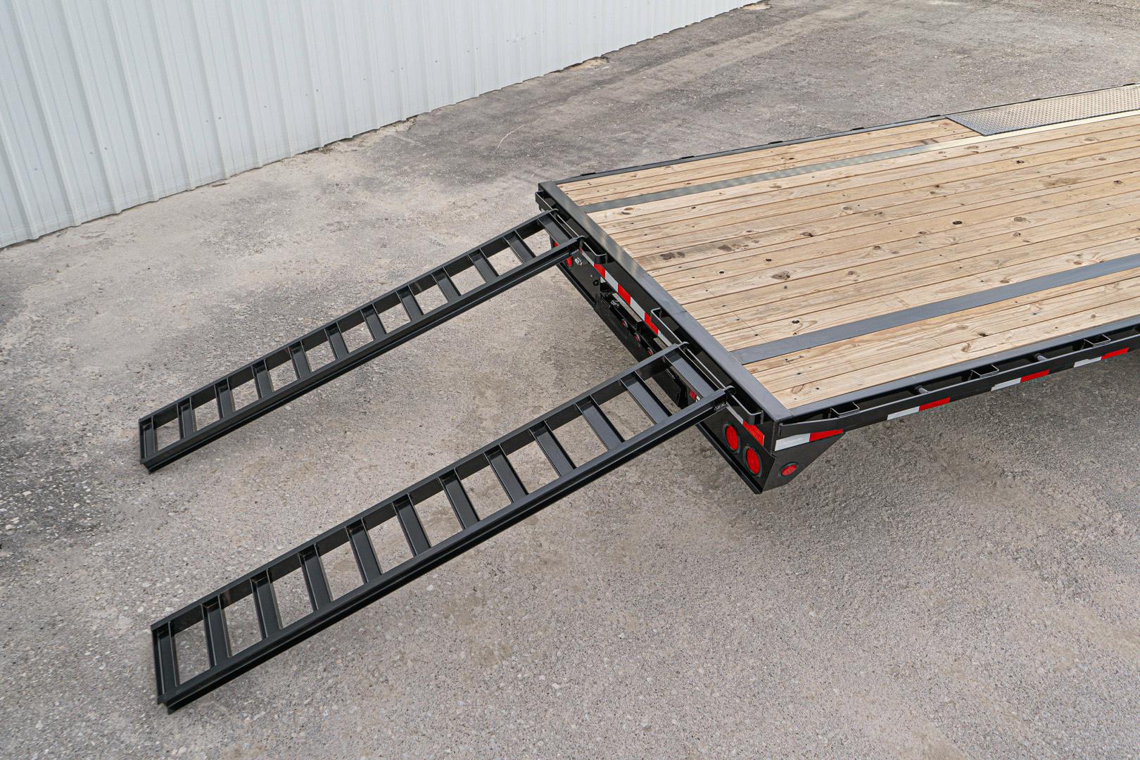 PJ Trailers 25'x102" 18k Gooseneck Flatbed Trailer w/ Singles (LX) - Image 10