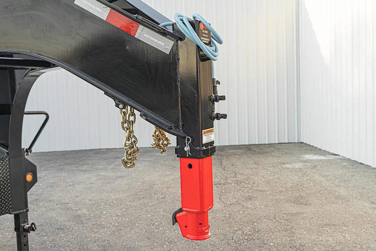 PJ Trailers 28'x102" Gooseneck Low Pro Flatbed Trailer w/ Singles (LS) - Image 7