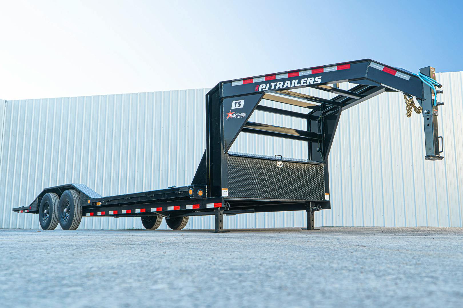 PJ Trailers 24'x102" Gooseneck 6" Channel Super-Wide Gravity Tilt Trailer (TS) - Image 6