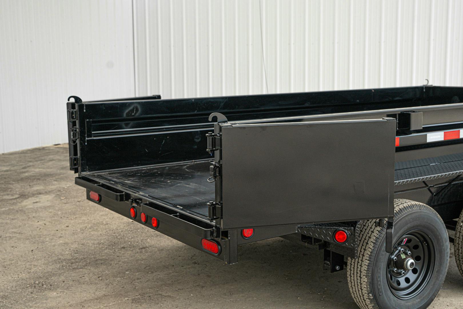 PJ Trailers 12'x72" Hydraulic Dump Trailer w/ 20" Sides (D3) - Image 16