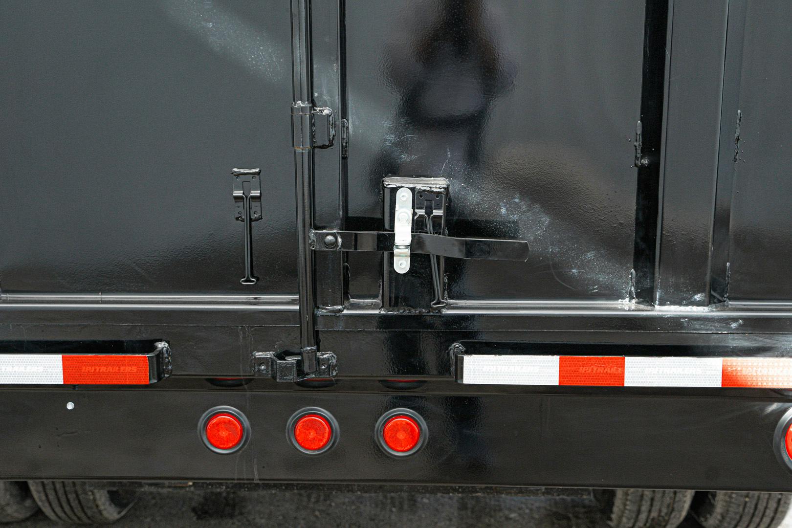 PJ Trailers 20'x96" Gooseneck Dual Dump Trailer w/ 4' Sides (DD) - Image 14