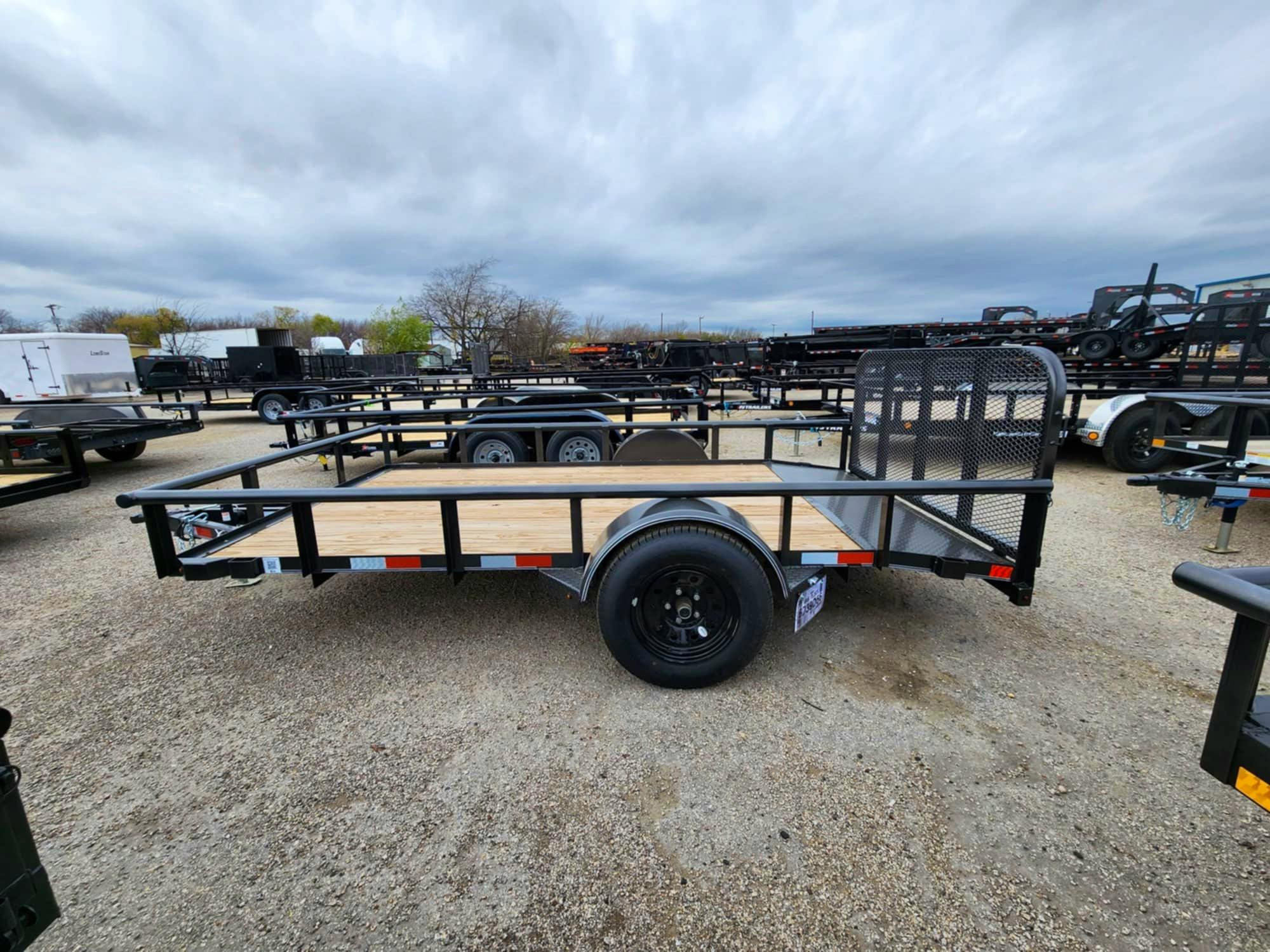 X-ON 12'x77" Utility Trailer w/ 3' Gate & 2' Dovetail (U1) - Image 5