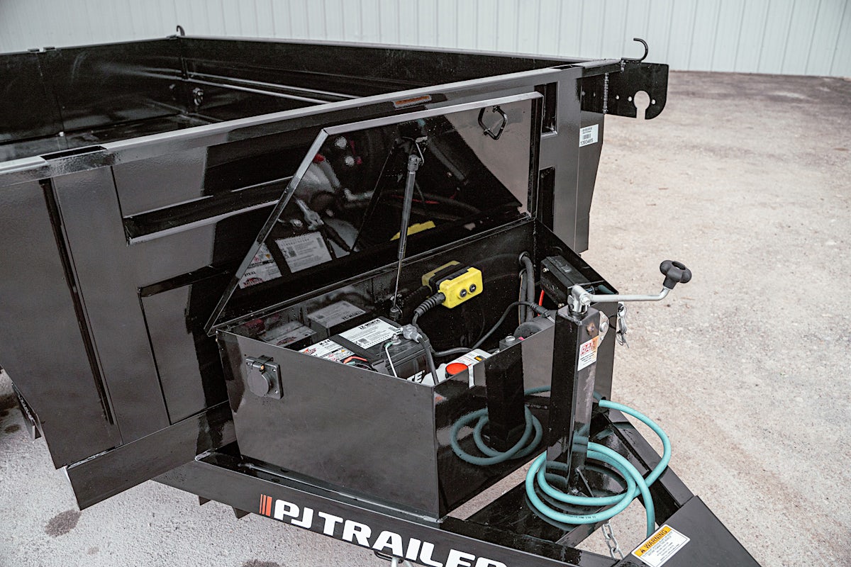 PJ Trailers 10'x60" Hydraulic Dump Trailer w/ 18" Sides (D5) - Image 10