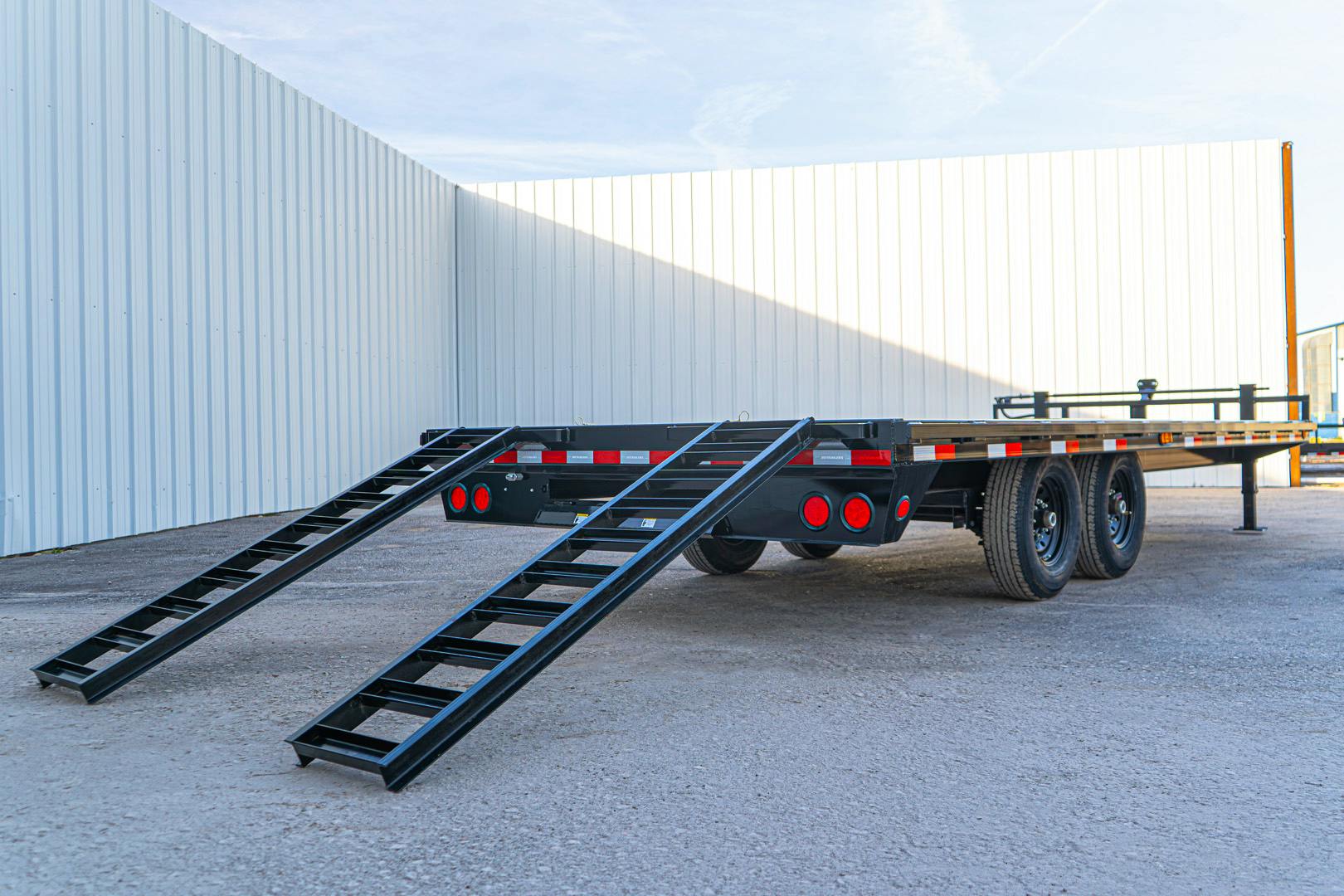 PJ Trailers 20'x102" 8" I-Beam Deckover Flatbed Trailer (F8) - Image 15