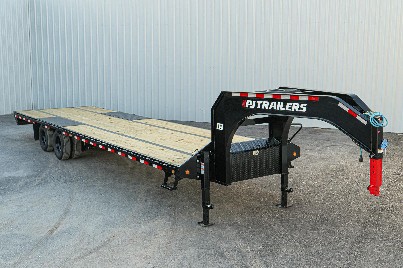 PJ Trailers 32'x102" Gooseneck Low Pro Flatbed Trailer w/ Duals (LD) - Image 1