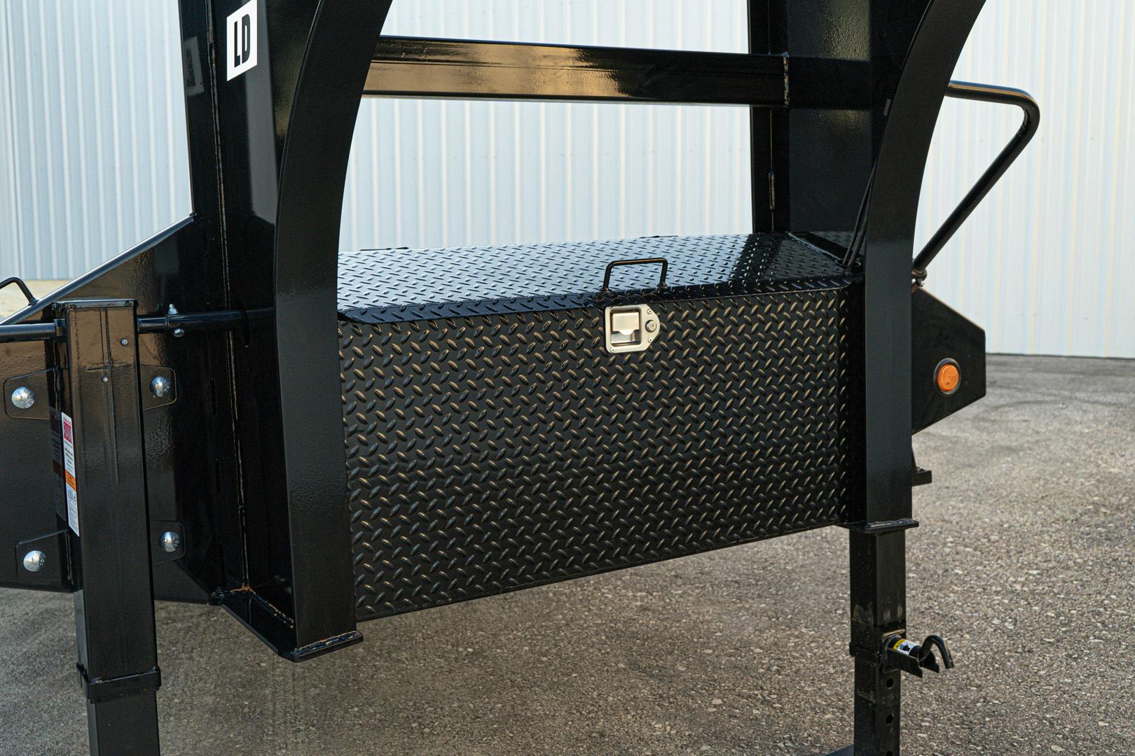 PJ Trailers 32'x102" Gooseneck Low Pro Flatbed Trailer w/ Duals (LD) - Image 8