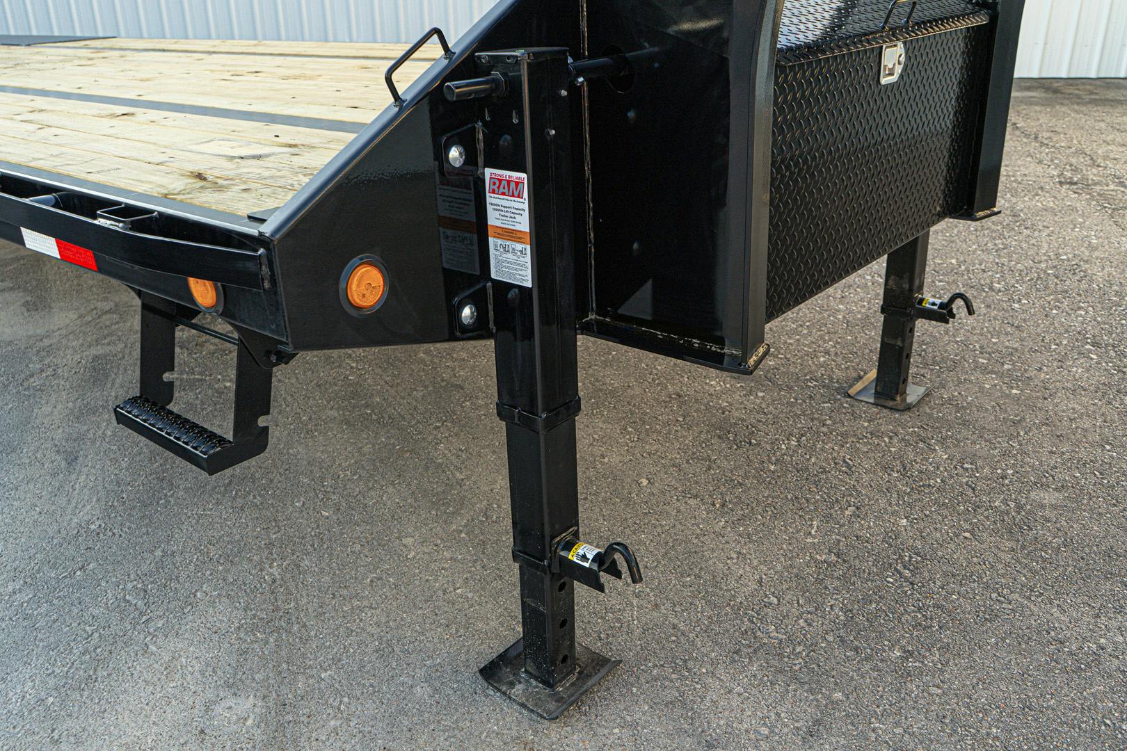 PJ Trailers 32'x102" Gooseneck Low Pro Flatbed Trailer w/ Duals (LD) - Image 12